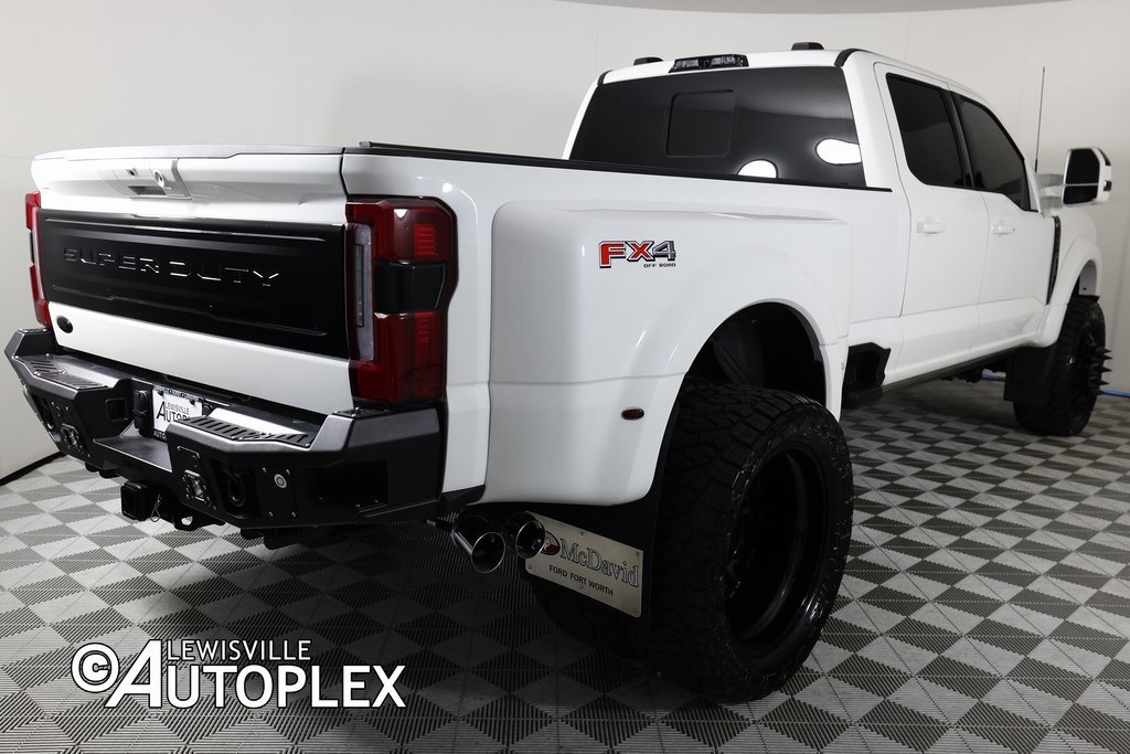 Used 2025 Ford F450 Platinum w/ FX4 Off-Road Package image 6