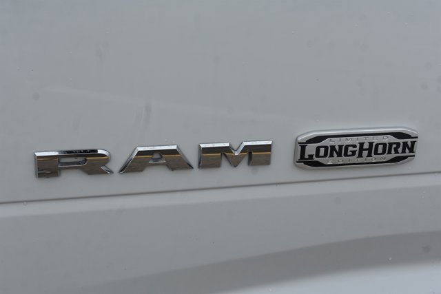 Used 2022 RAM 3500 Limited AWD/4WD image 14