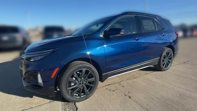 Used 2023 Chevrolet Equinox RS w/ LPO, Floor Liner Package AWD/4WD image 7