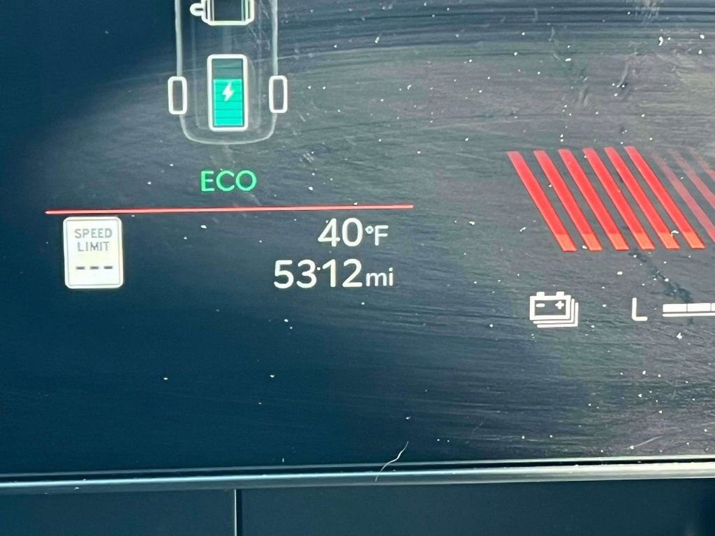 Certified 2025 Kia Carnival EX image 25