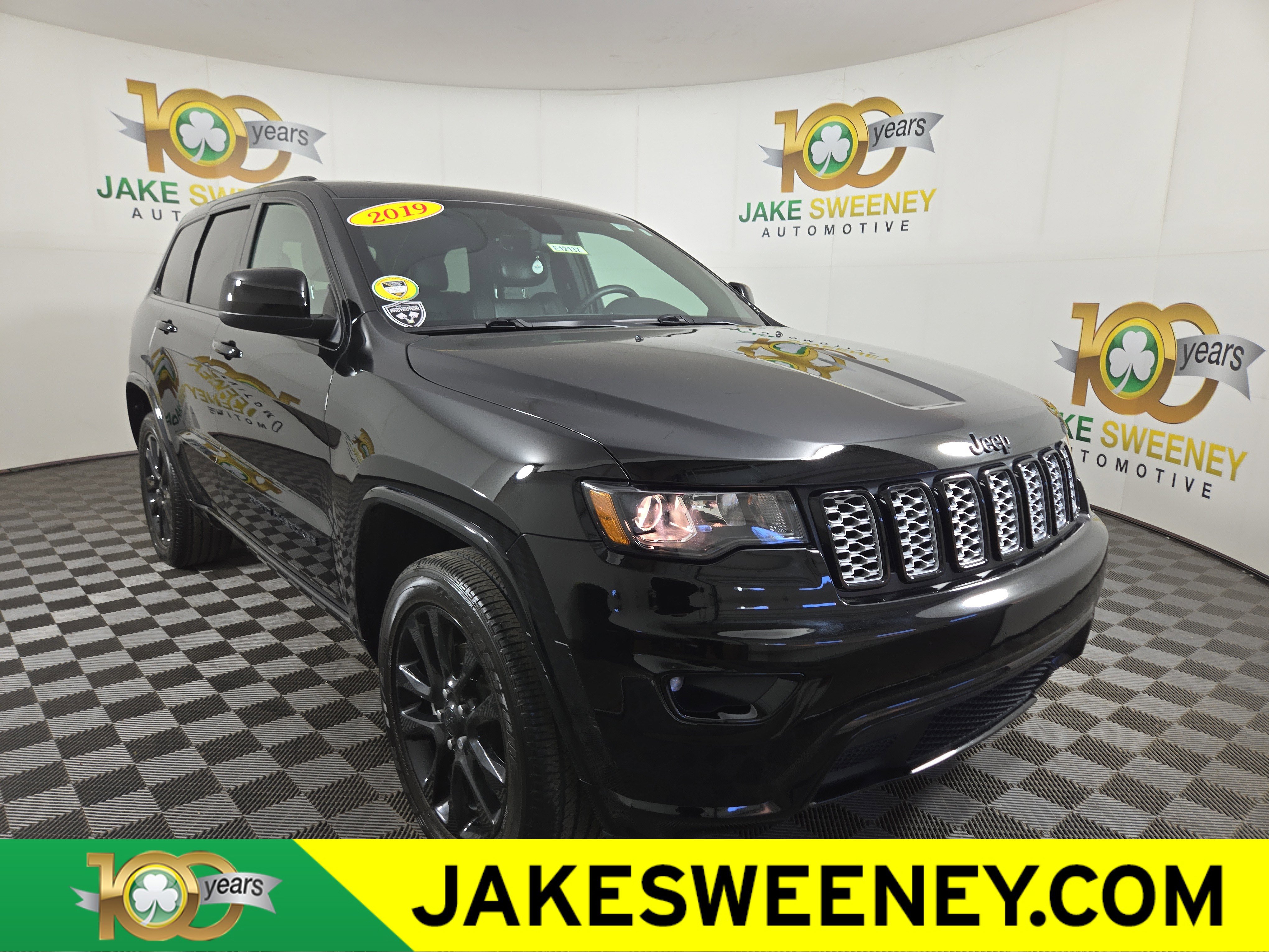 Used 2019 Jeep Grand Cherokee Altitude