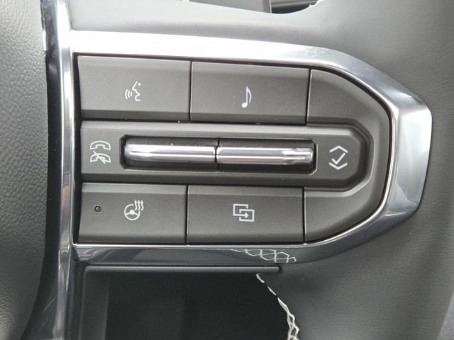 New 2026 GMC Acadia Denali w/ Super Cruise Package image 16