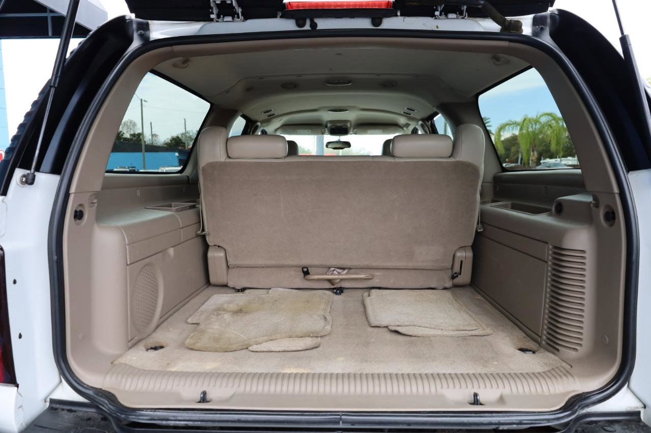 Used 2004 Chevrolet Suburban LT w/ Preferred Equipment Group image 14