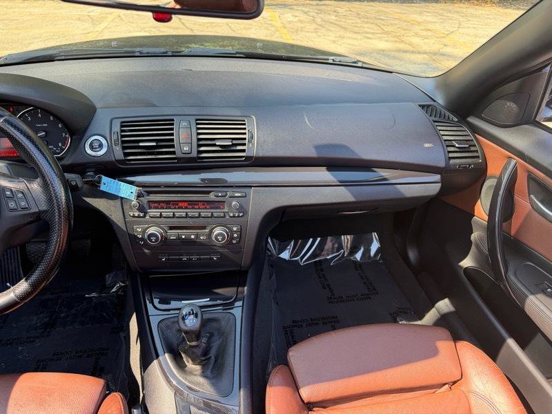 Used 2008 BMW 135i Convertible RWD image 30
