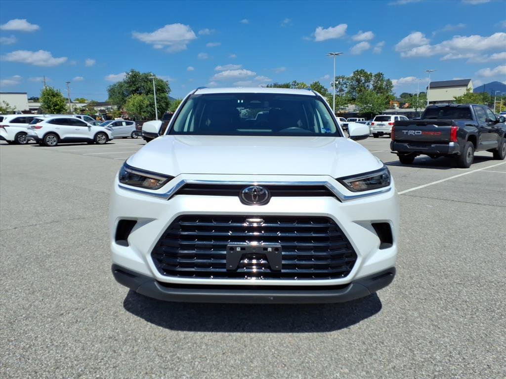 Certified 2025 Toyota Grand Highlander AWD image 10