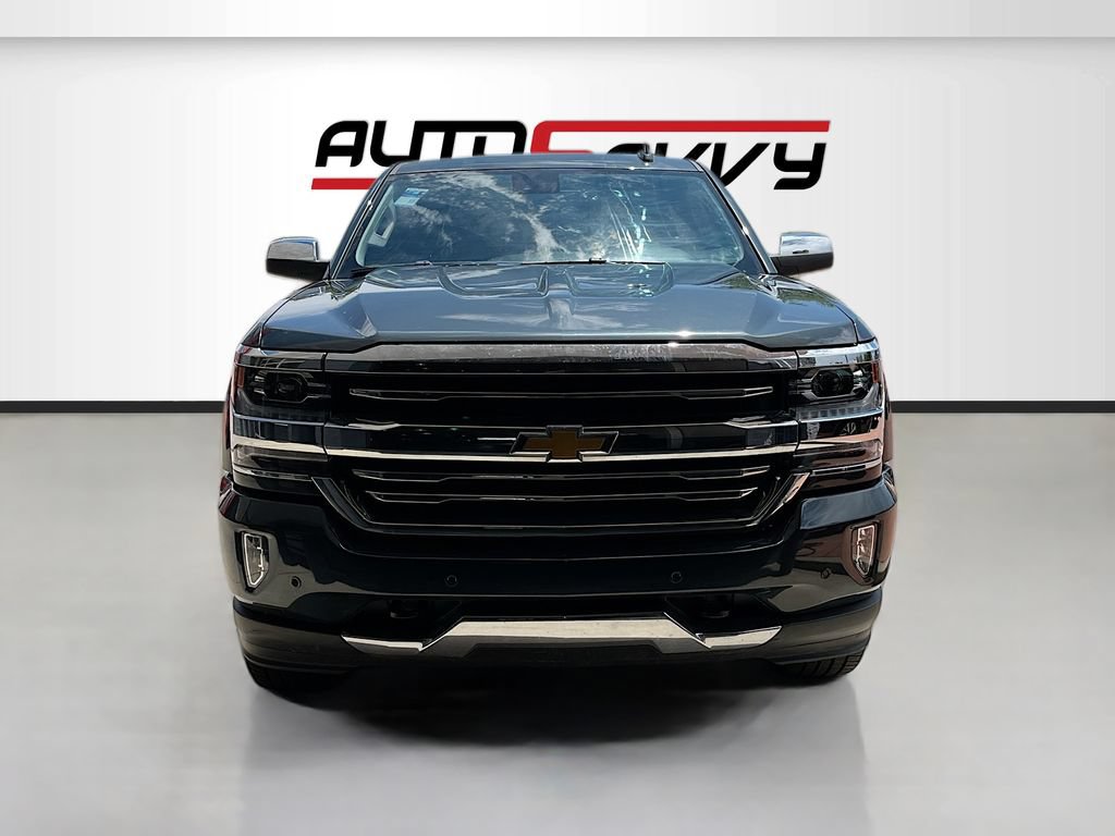 Used 2018 Chevrolet Silverado 1500 High Country AWD/4WD image 2