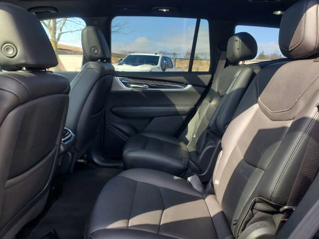 Certified 2022 Cadillac XT6 Premium Luxury AWD/4WD image 33