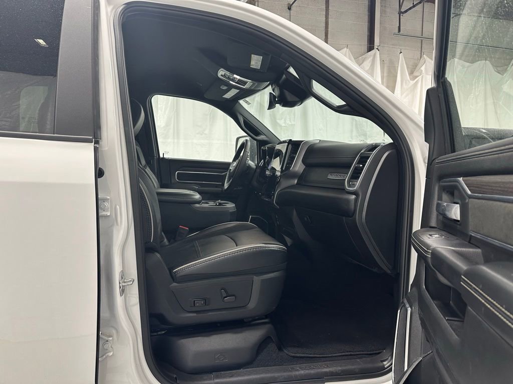 Used 2025 RAM 2500 Laramie image 58
