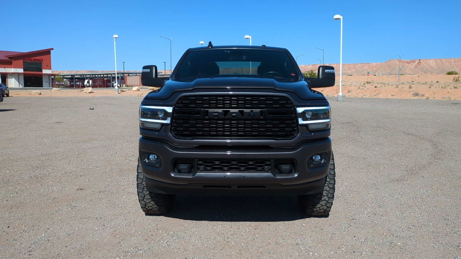 Used 2024 RAM 2500 Big Horn w/ Night Edition AWD/4WD image 8