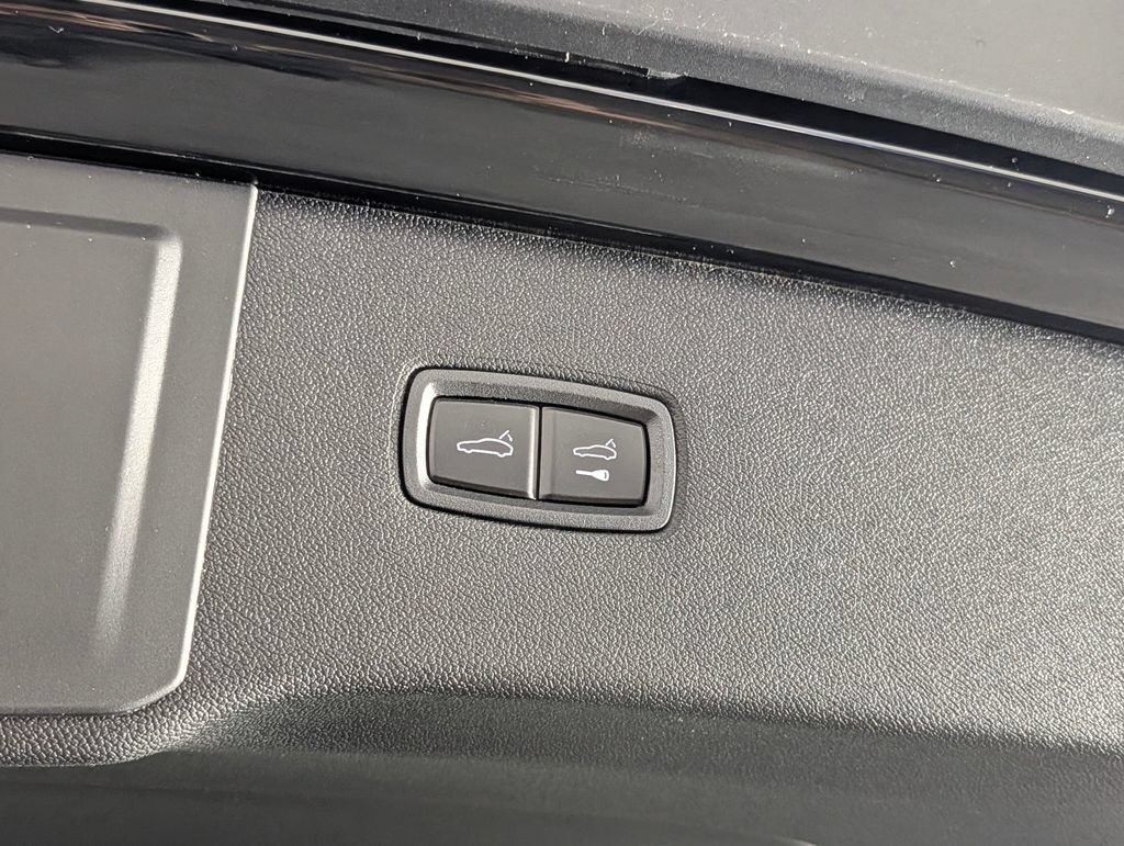 New 2026 Porsche Cayenne AWD/4WD image 18
