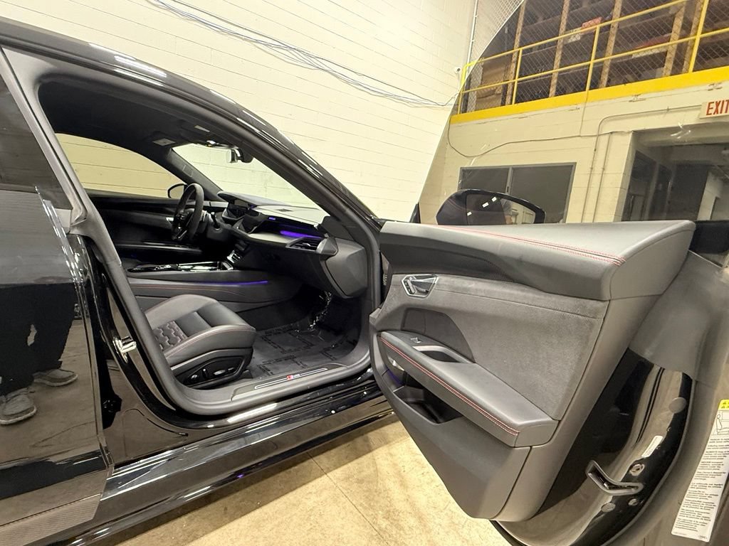 Used 2022 Audi RS e-tron GT w/ Year 1 Package AWD/4WD image 52
