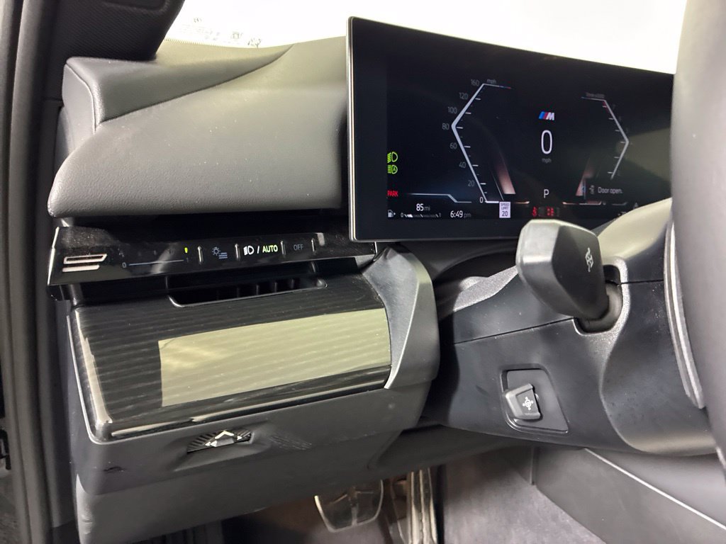 Certified 2026 BMW 530i w/ M Sport Package RWD image 18