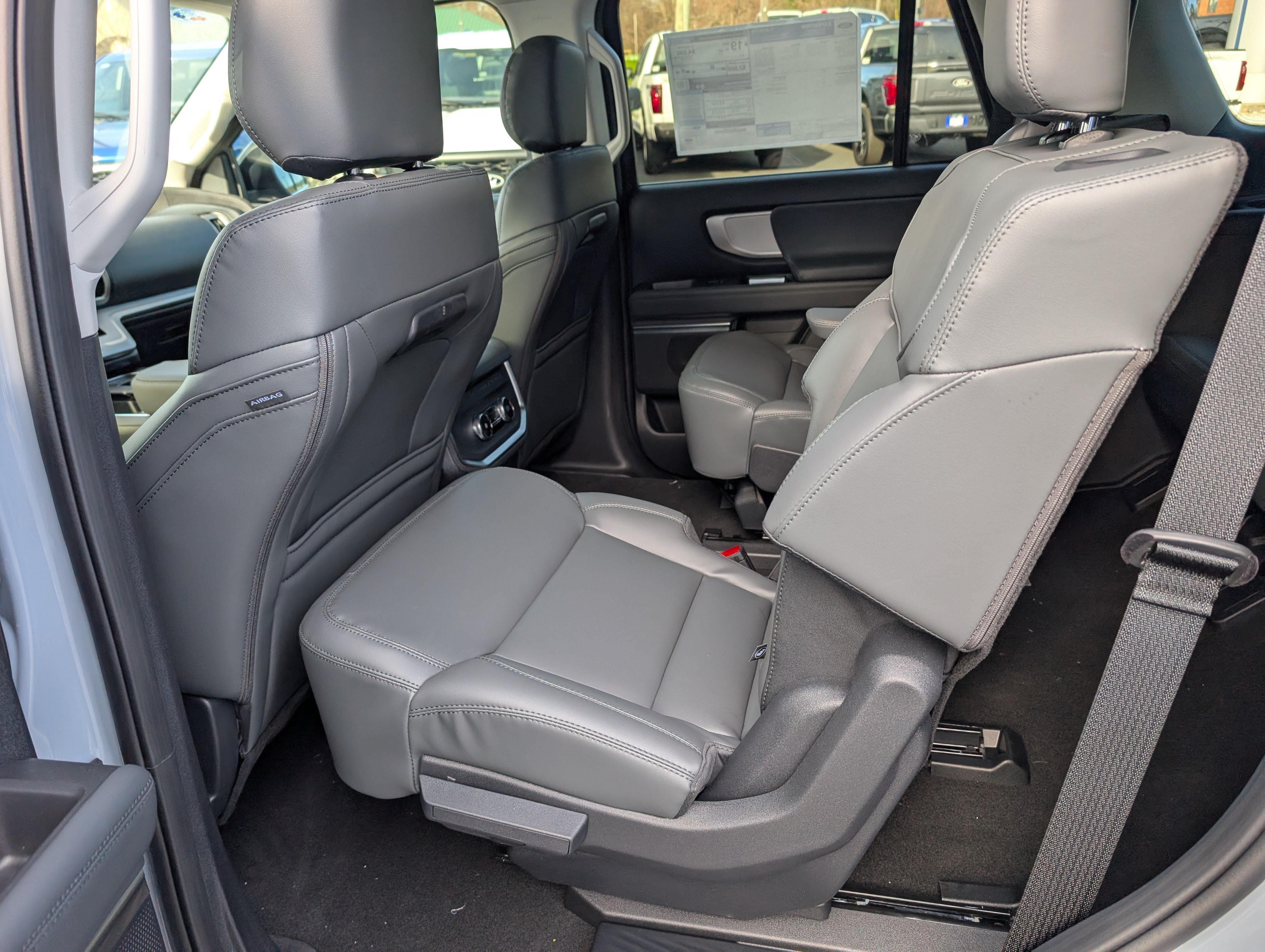 New 2026 Ford Expedition Active RWD image 16