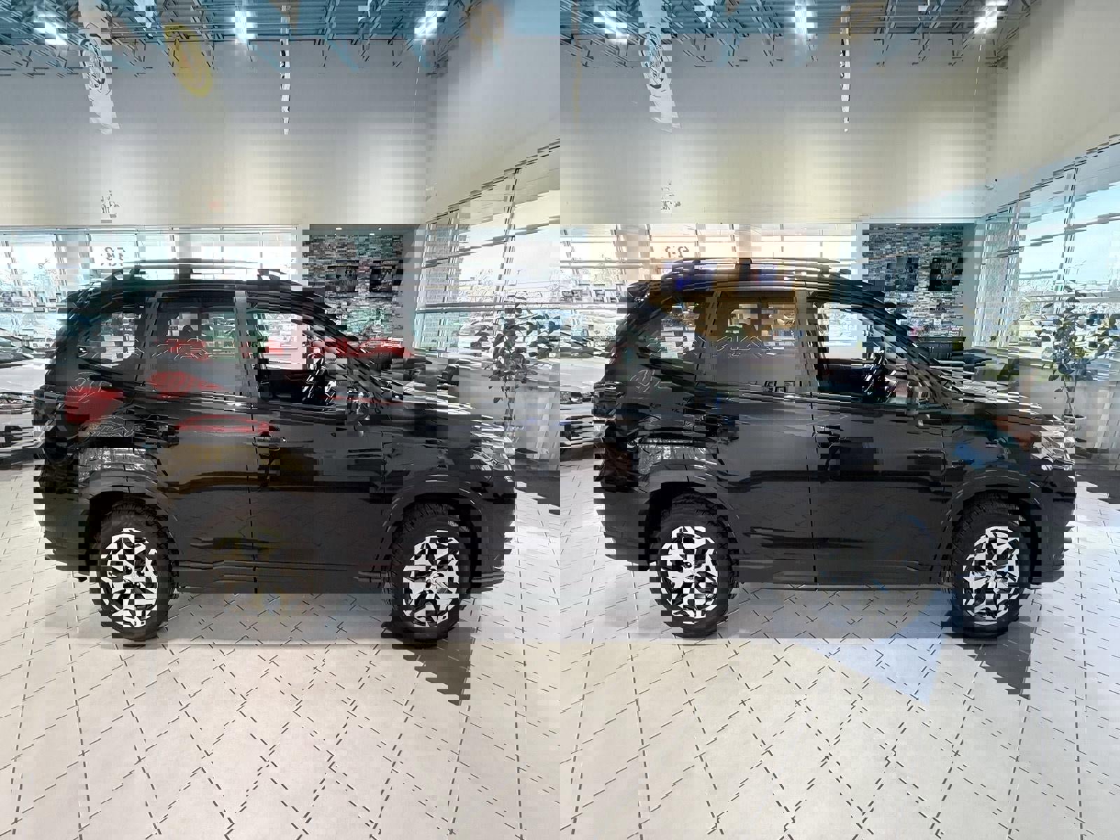 Used 2022 Subaru Forester Premium image 8