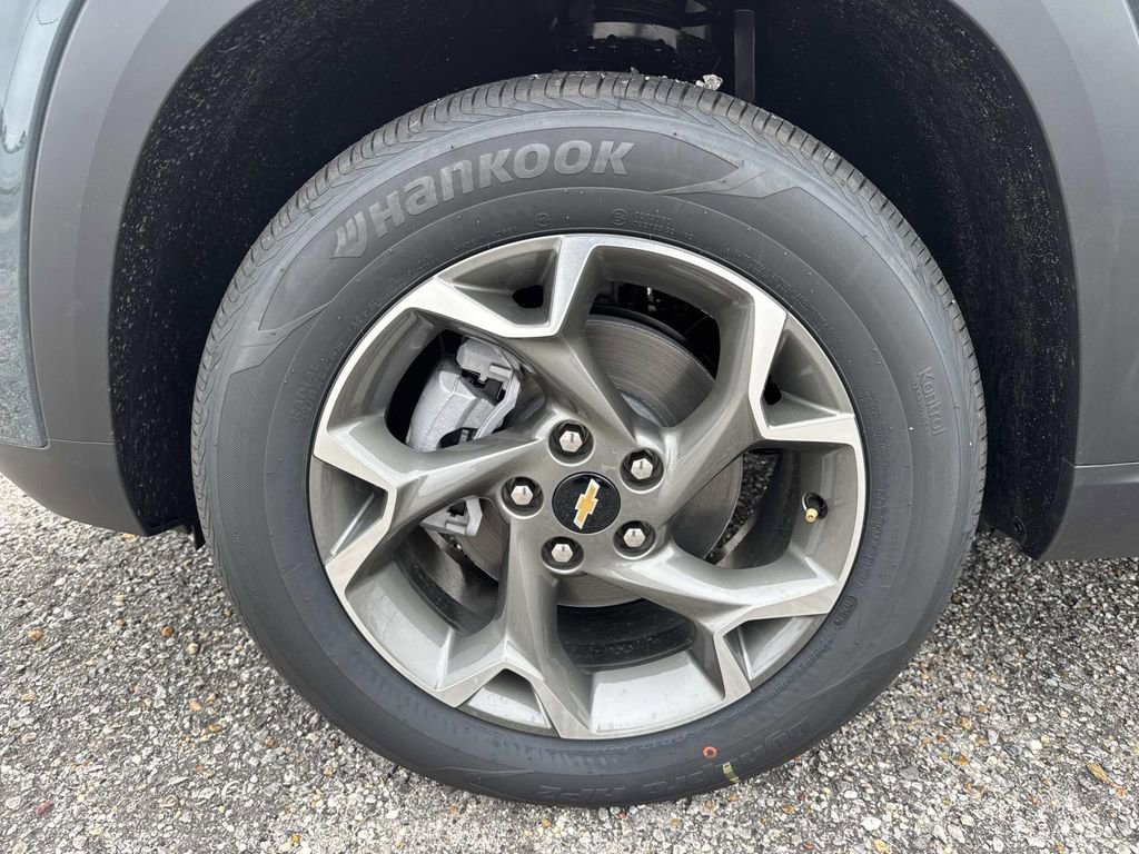 New 2026 Chevrolet Trax LT w/ Driver Confidence Package image 4