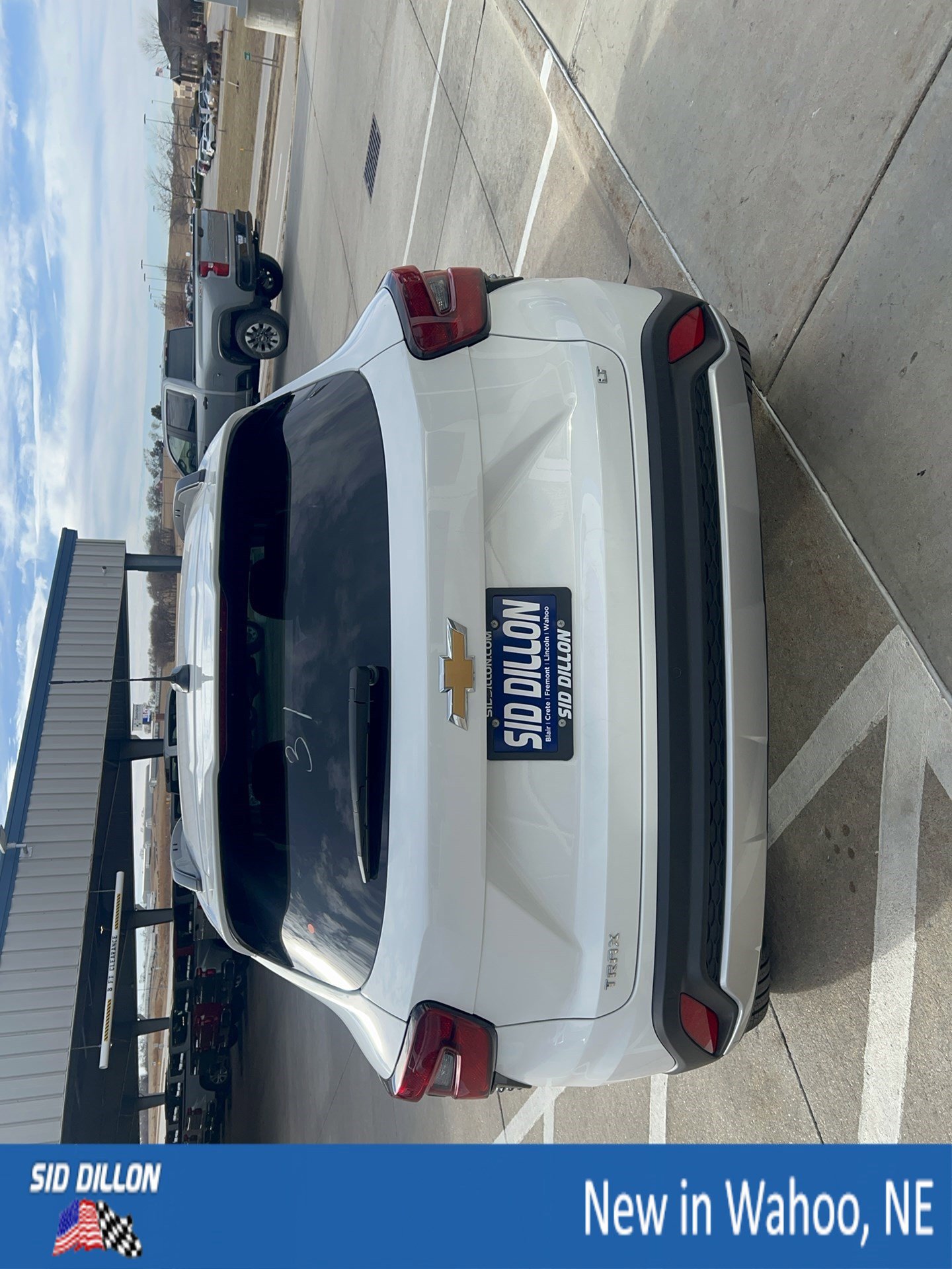 New 2026 Chevrolet Trax LT w/ Sunroof Package image 4