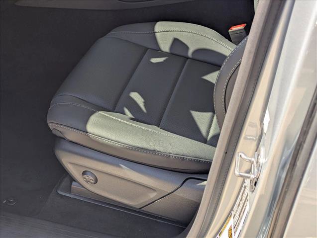 New 2026 Mercedes-Benz GLS 450 4MATIC image 4