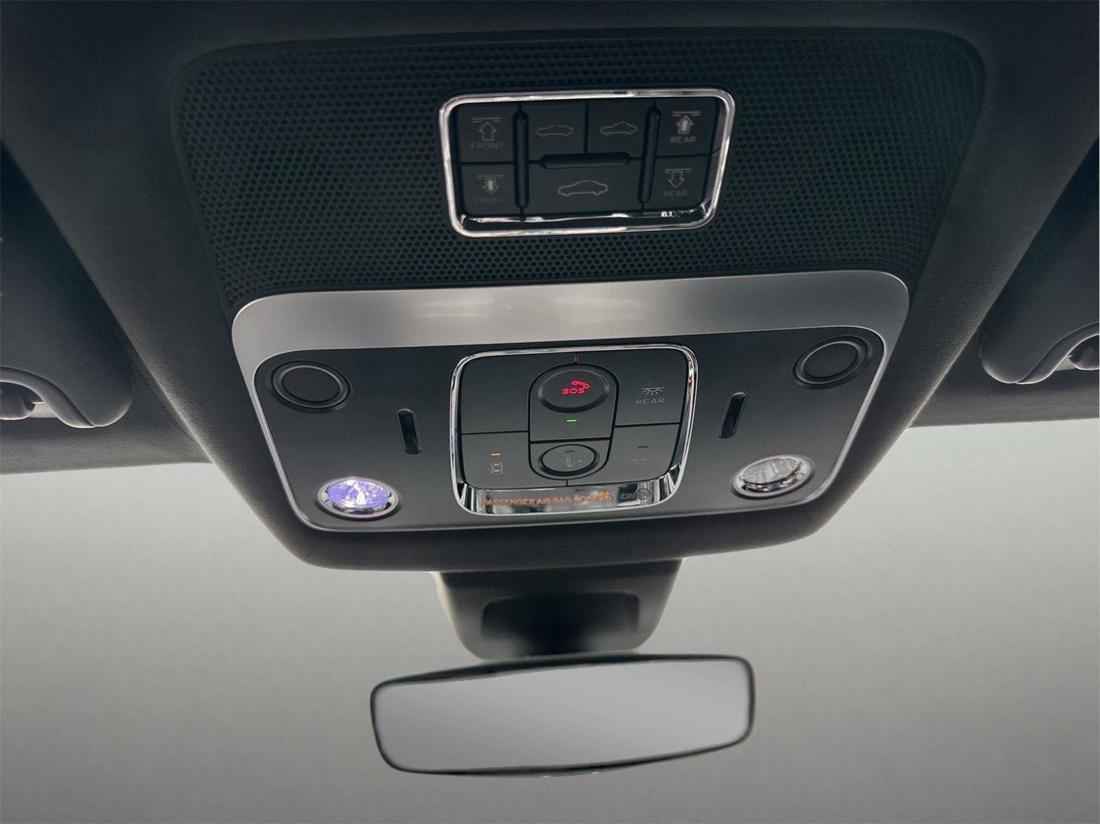 New 2026 Bentley Flying Spur V8 AWD/4WD image 50
