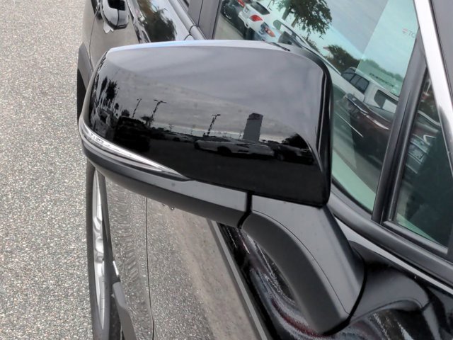 Used 2021 Toyota RAV4 XLE image 12