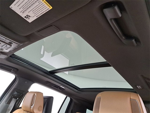 Used 2021 Cadillac Escalade ESV Sport w/ Driver Assist Tech Package image 22