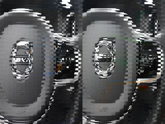 Certified 2025 Volvo XC60 T8 Ultra w/ Protection Package Premier image 14