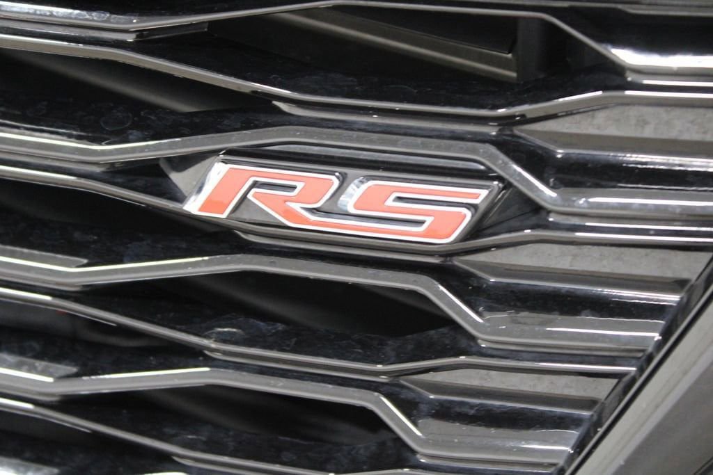 Used 2024 Chevrolet Equinox RS w/ RS Leather Package image 21