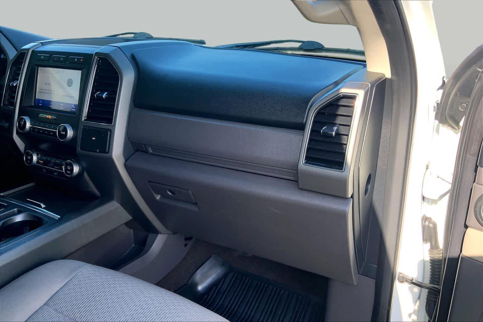 Used 2020 Ford Expedition XLT w/ Cargo Package RWD image 19