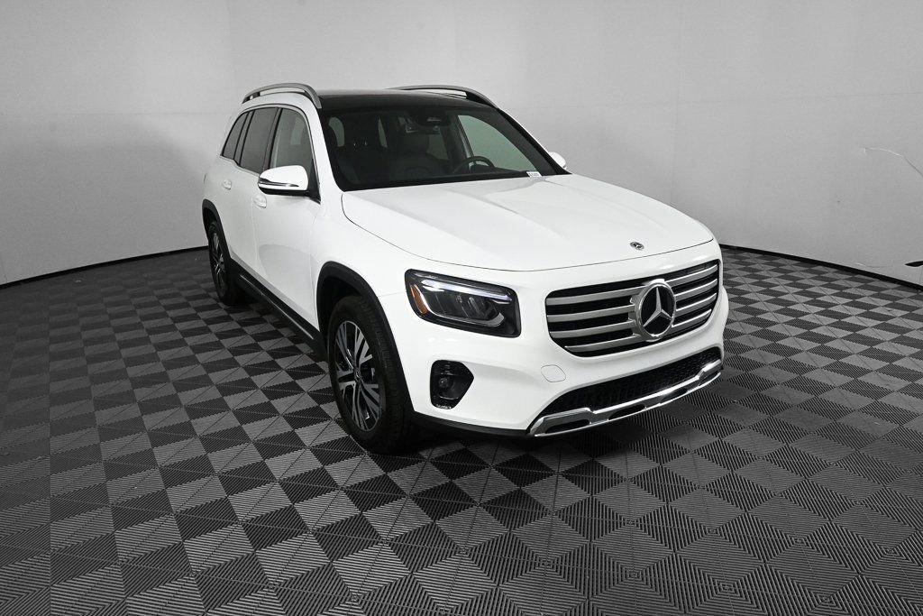 Used 2025 Mercedes-Benz GLB 250 image 25