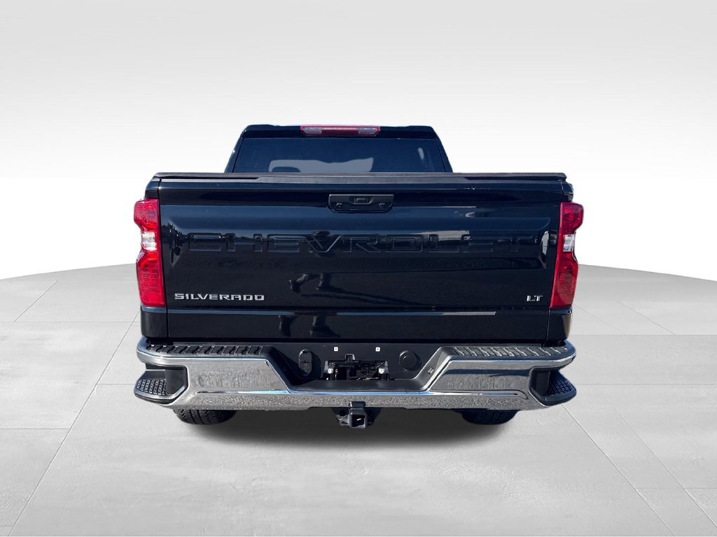 Used 2024 Chevrolet Silverado 1500 LT AWD/4WD image 9
