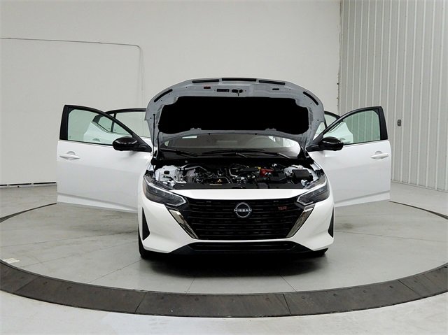 New 2025 Nissan Sentra SR w/ SR Premium Package image 10