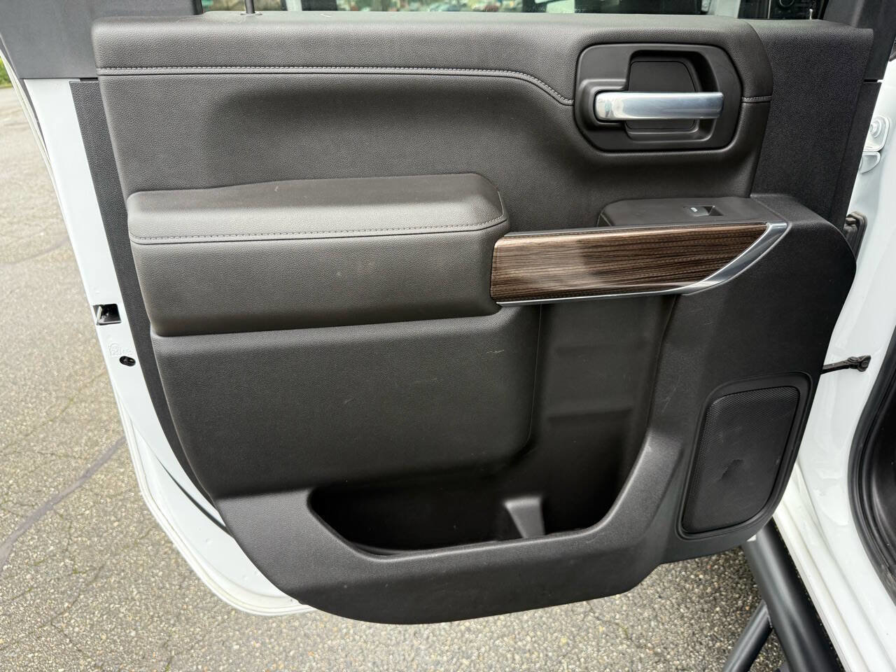 Used 2021 Chevrolet Silverado 2500 LT w/ Convenience Package image 42