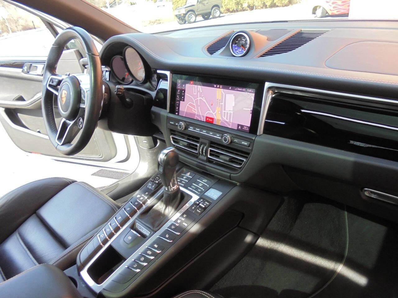 Used 2021 Porsche Macan GTS image 14