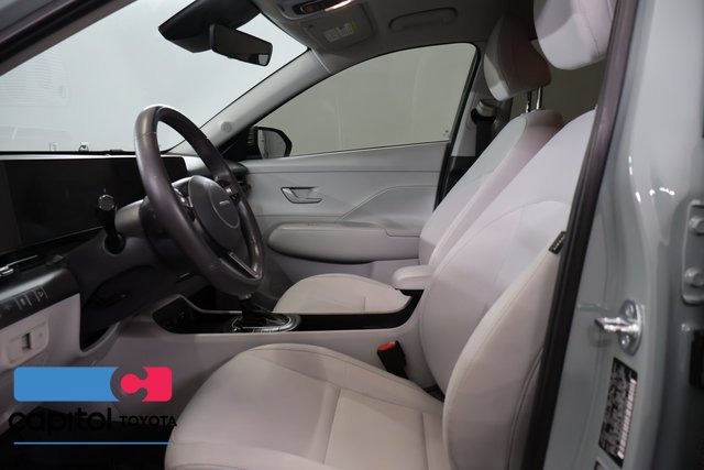 Used 2025 Hyundai Kona SEL AWD/4WD image 11