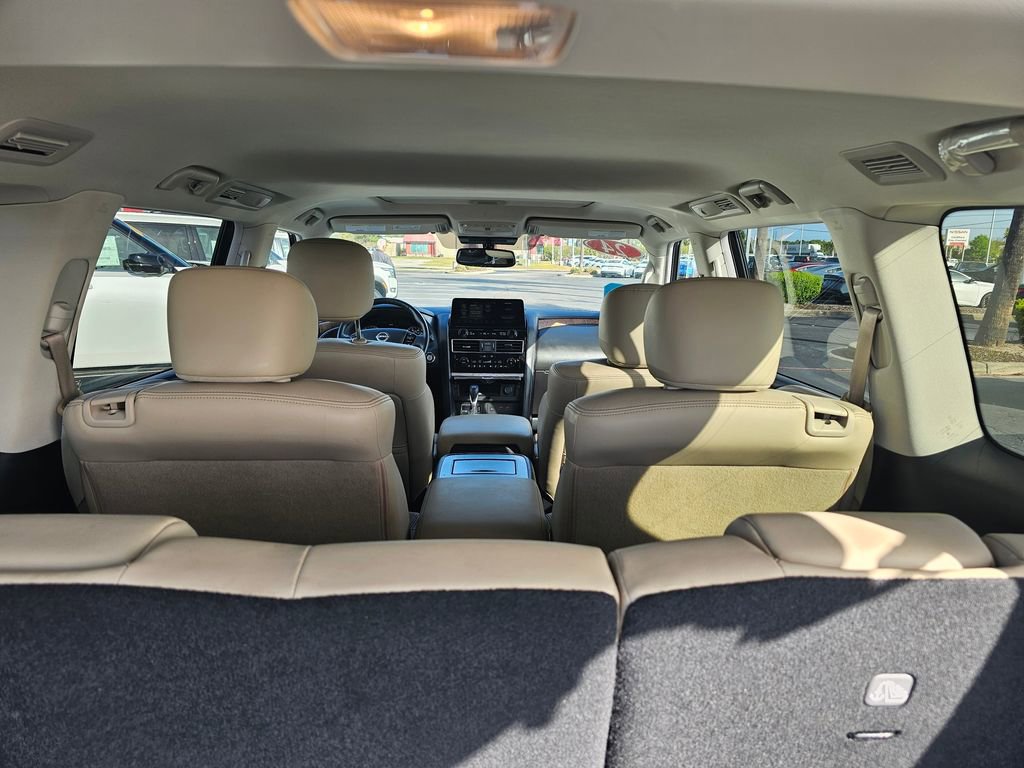 Used 2024 Nissan Armada SL w/ Captain's Chairs Package RWD image 12