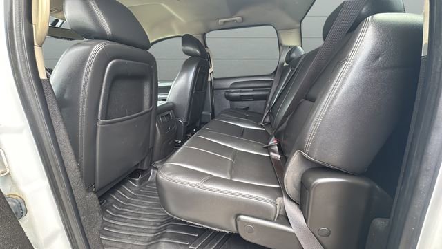 Used 2014 GMC Sierra 2500 SLE w/ SLE Preferred Package AWD/4WD image 24