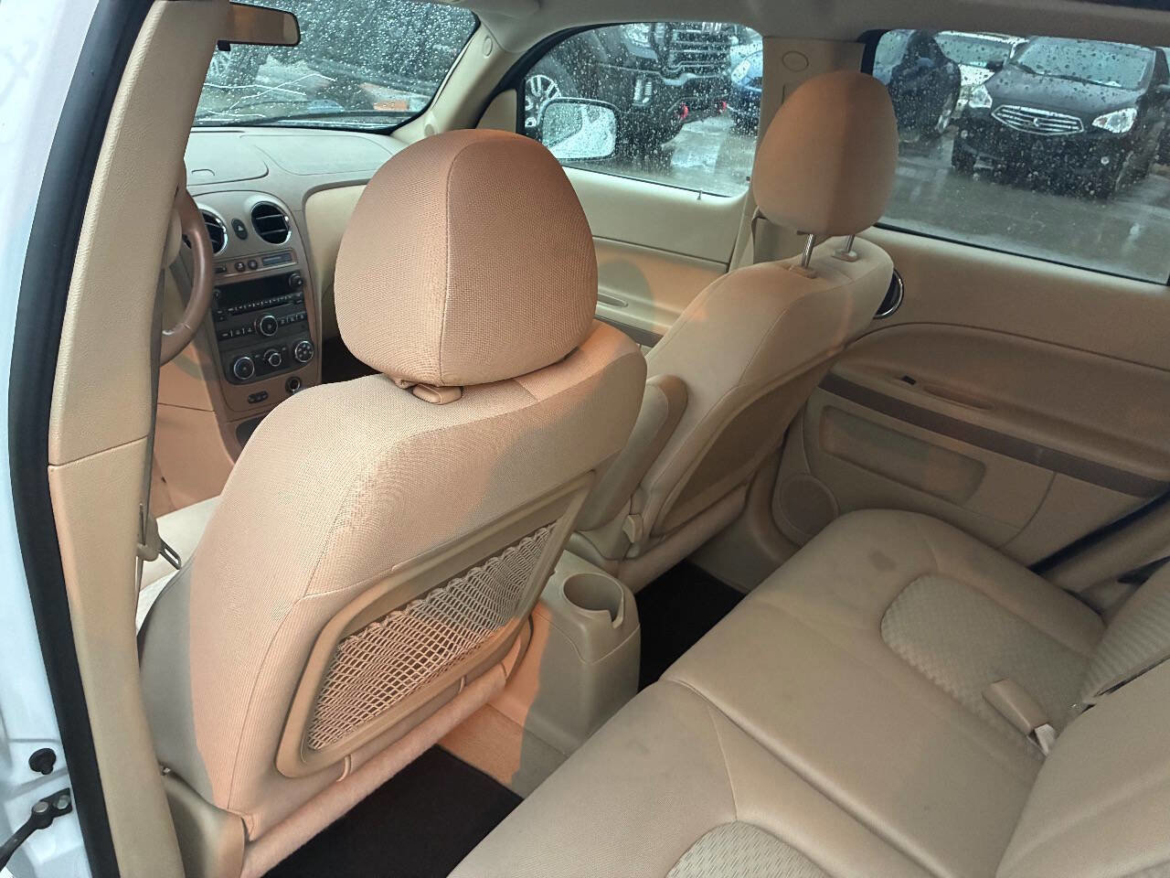 Used 2009 Chevrolet HHR LT w/ LT Preferred Equipment Group image 12