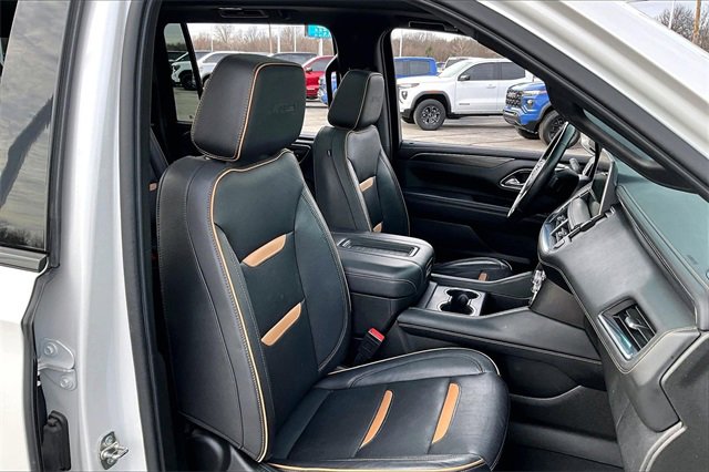 Used 2022 GMC Yukon XL AT4 w/ Max Trailering Package image 30