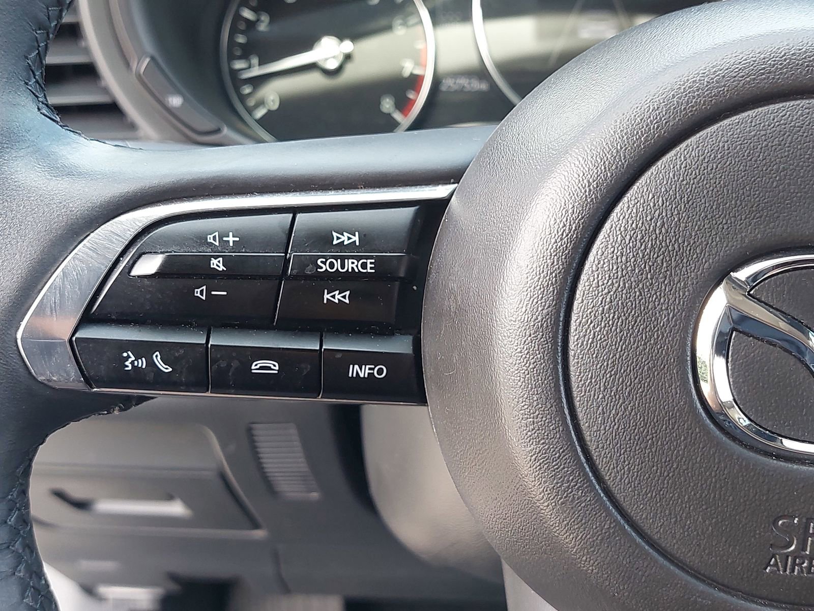 Used 2024 MAZDA CX-30 AWD 2.5 S w/ Select Sport Pkg image 17