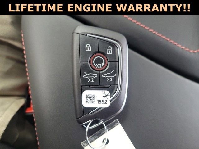 New 2026 Chevrolet Corvette Stingray Premium Cpe w/ Z51 Performance Package image 18