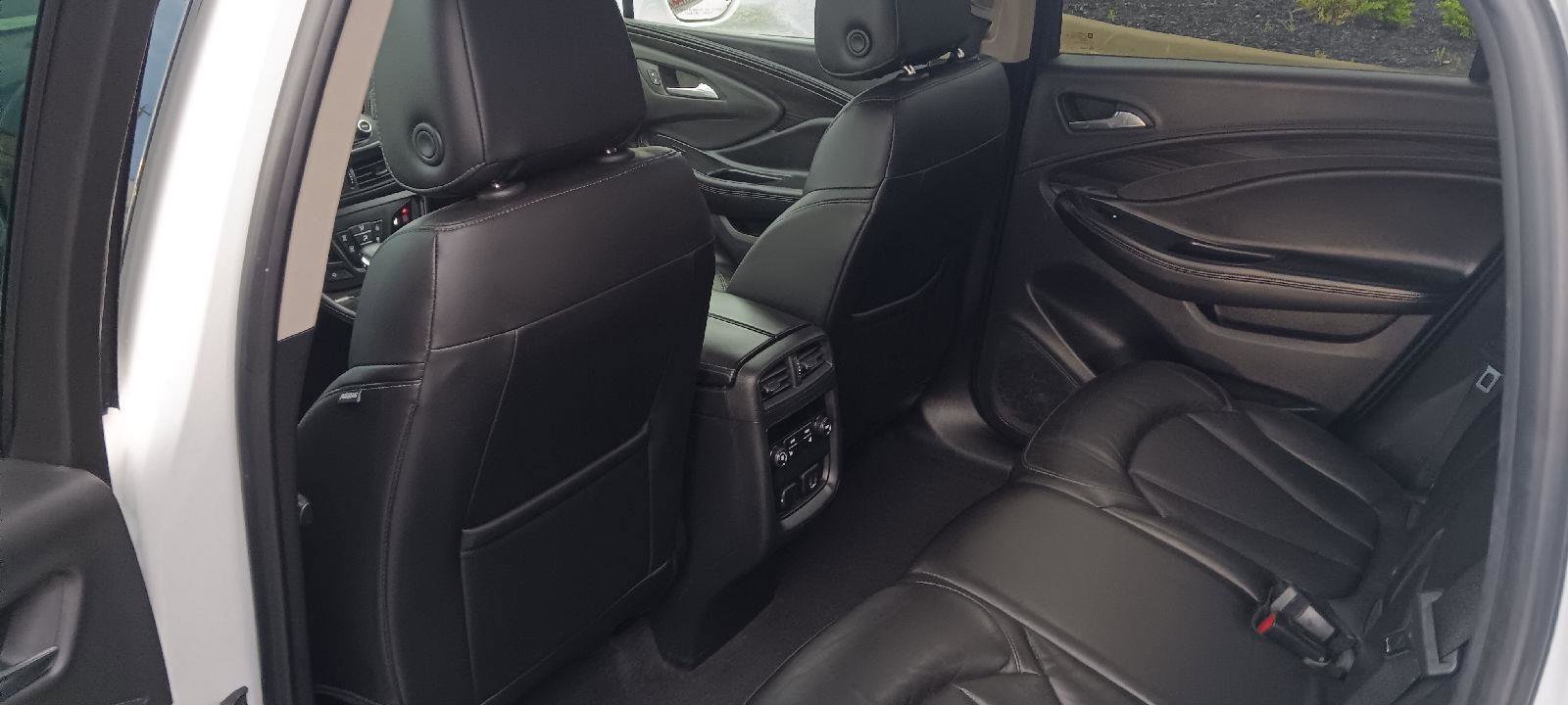 Used 2020 Buick Envision Essence w/ LPO, Cargo Package image 6