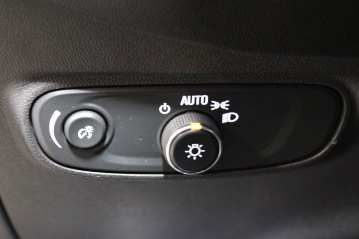 Used 2022 Chevrolet Equinox LT image 35