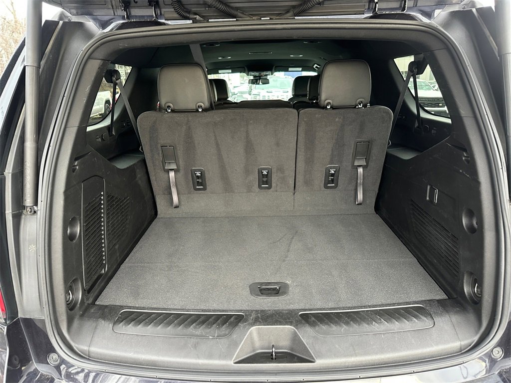 Used 2024 Chevrolet Suburban LT image 26