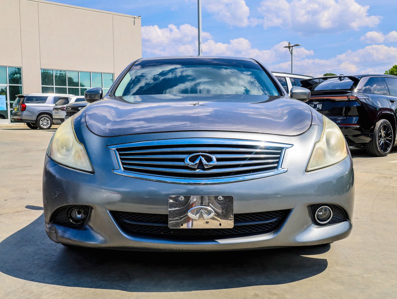 Used 2013 INFINITI G37 x w/ Premium Pkg image 3