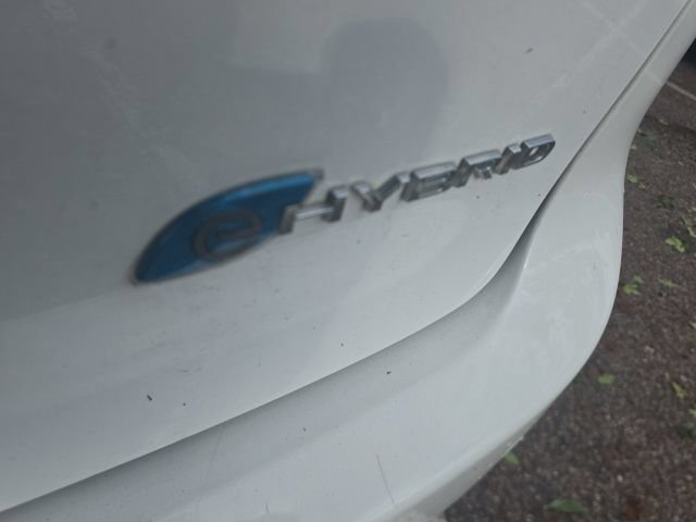 Used 2021 Chrysler Pacifica Touring-L FWD image 9