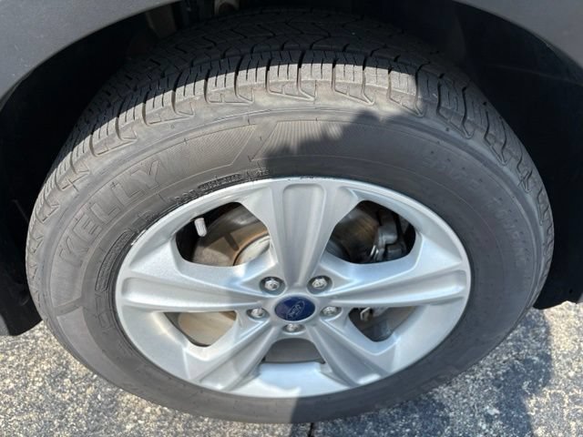 Used 2018 Ford Escape SEL FWD image 19
