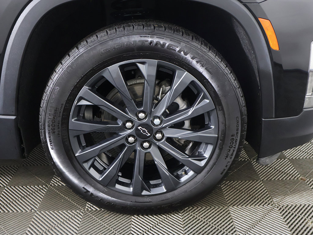 Used 2023 Chevrolet Traverse RS AWD/4WD image 29