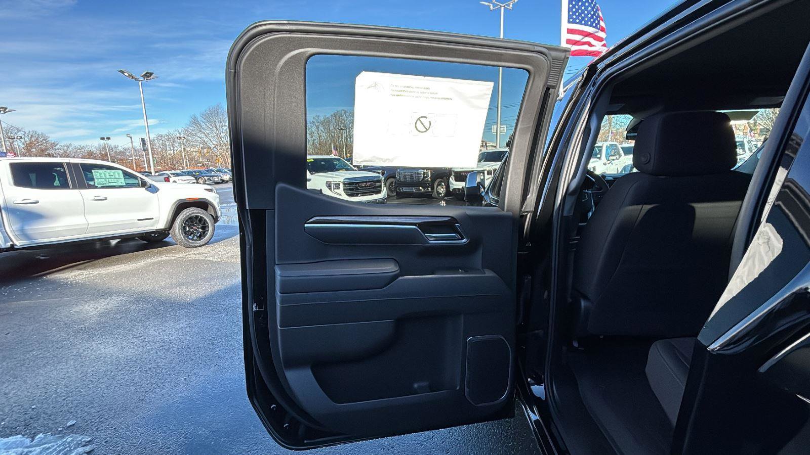 New 2026 GMC Sierra 1500 SLE image 31