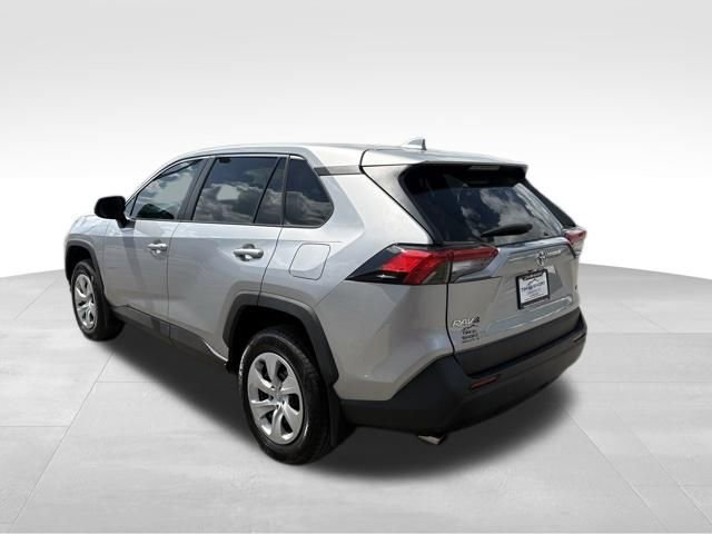 Used 2023 Toyota RAV4 LE image 11