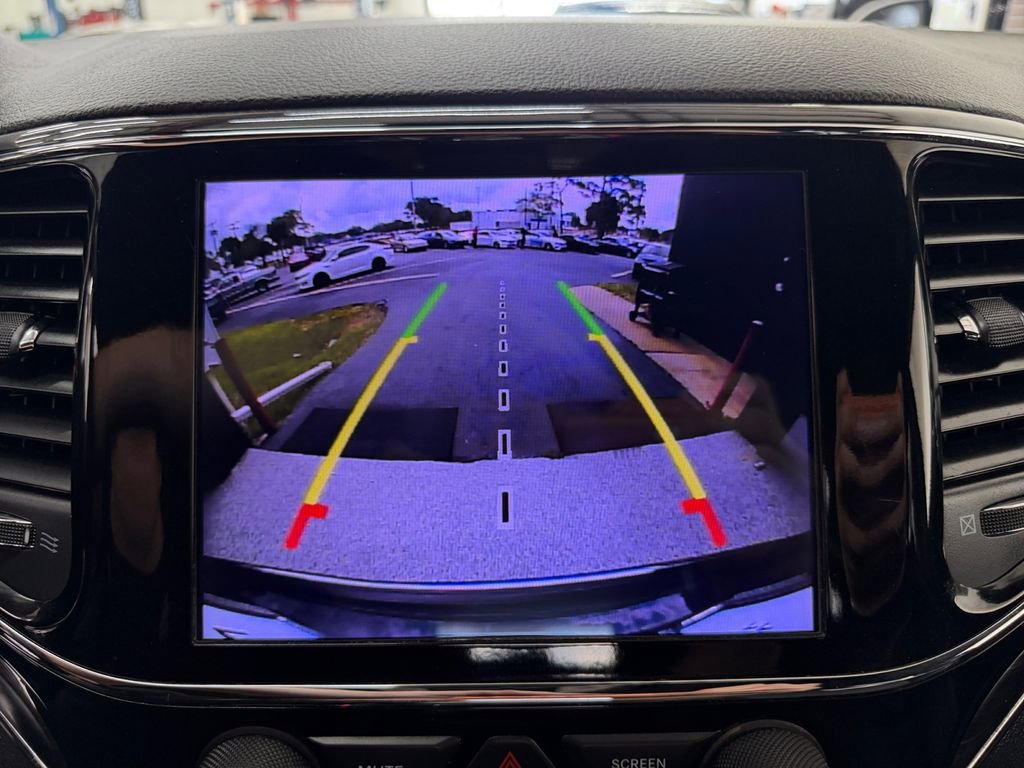Used 2019 Jeep Grand Cherokee Limited RWD image 49