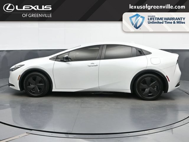 Used 2023 Toyota Prius LE FWD image 5